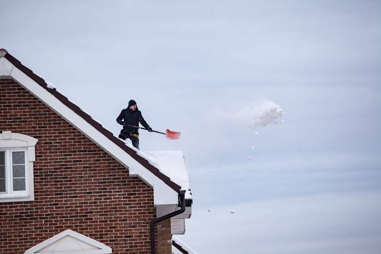 Roof Snow Removal
